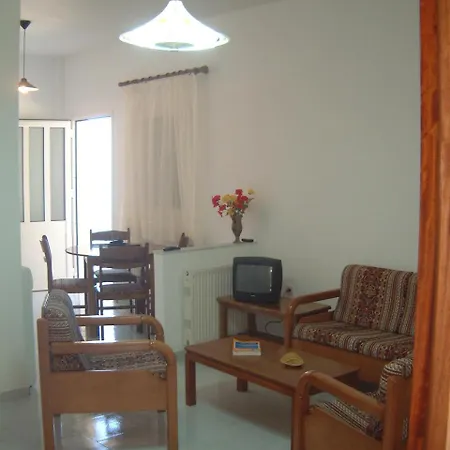 Apartament Steve Áno Garoúna