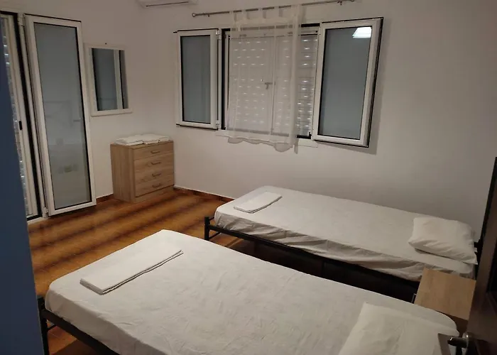 Apartament Steve Áno Garoúna