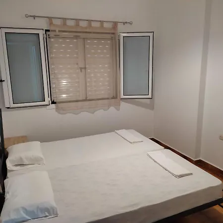 Steve Apartment *